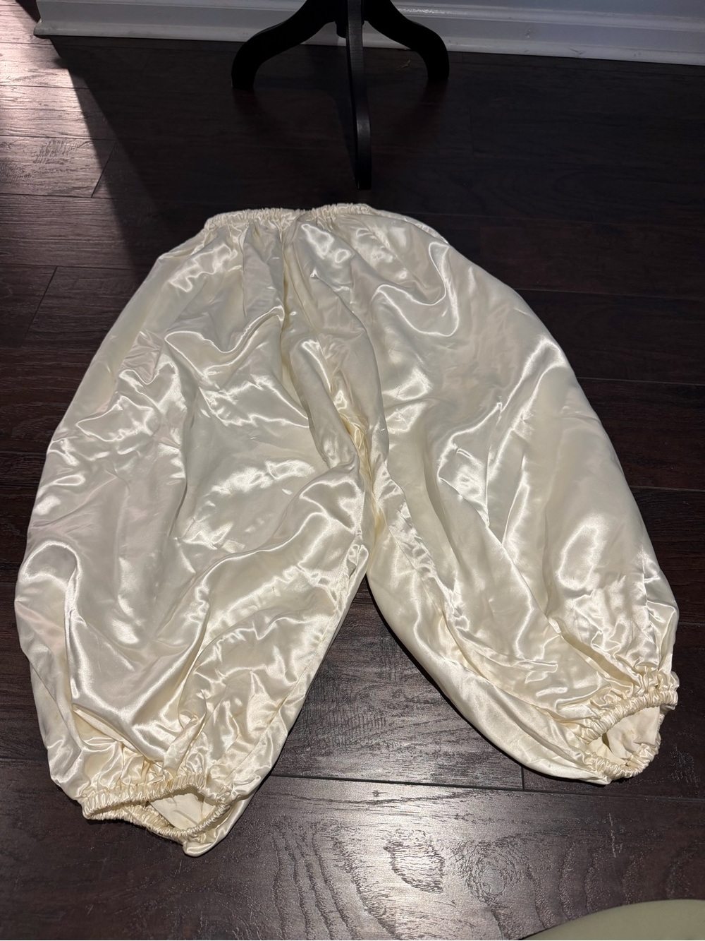 VTG Vintage 60s/70s Satin Pierrot Clown Halloween Costume Set - Adult Size Small - Picture 8 of 11